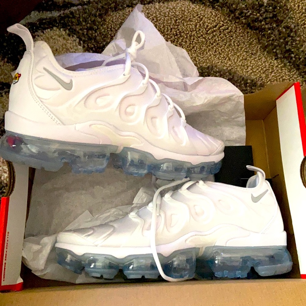 Nike vapor max women’s sz 10 women 8.5 men